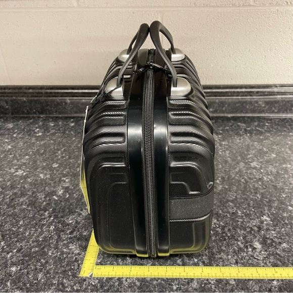 Mini suitcase - Picture 4 of 15